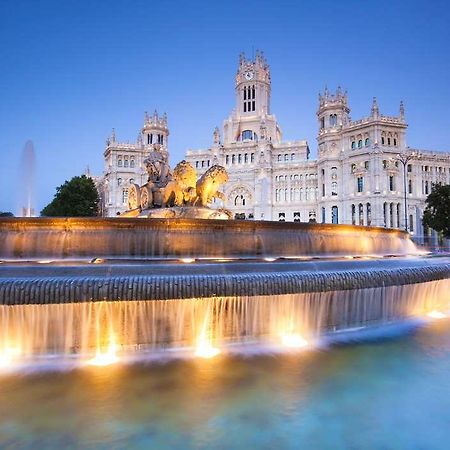 Nh Ribera Del Manzanares Hotel Madrid Exterior foto