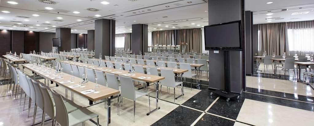Nh Ribera Del Manzanares Hotel Madrid Facilități foto